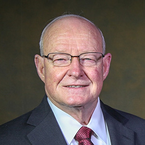 Dr. Benny Beckum